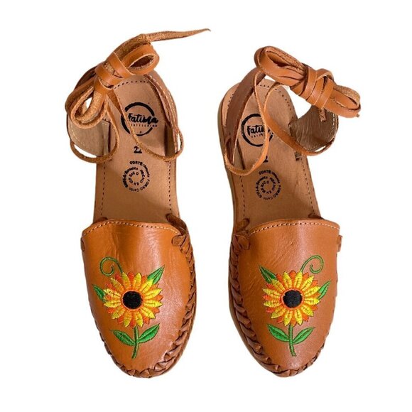 Fatima Artesanias Huaraches Sunflower Ankle Tie Sandals Size MX 22 US 5 - Picture 1 of 16